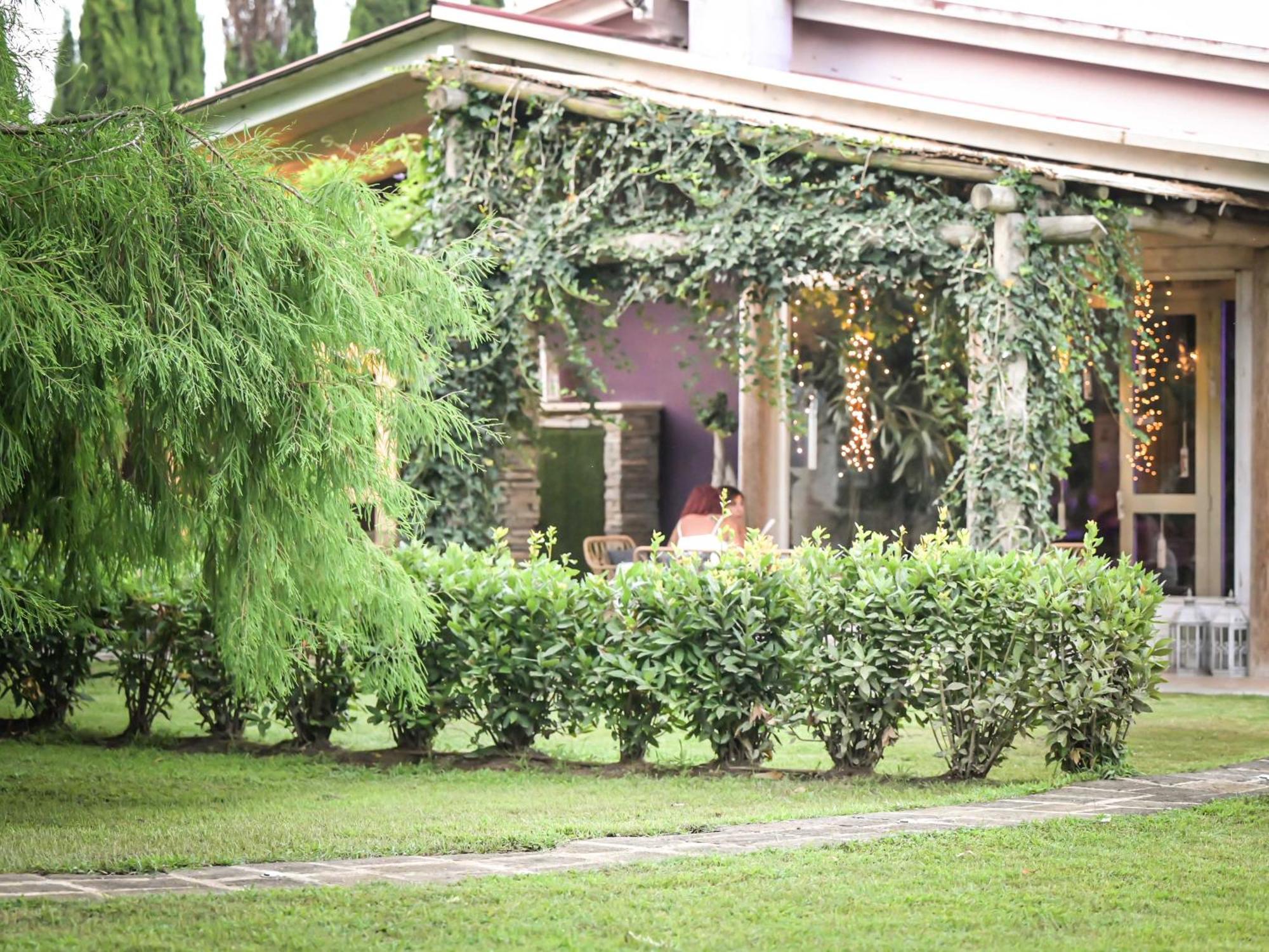 Paradise Ranch Hotel บอร์โก ซาโบติโน ภายนอก รูปภาพ